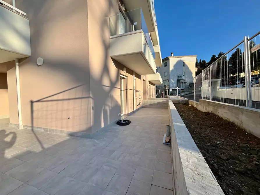 Immagine 8 di Appartamento in vendita  a Acquaviva Picena