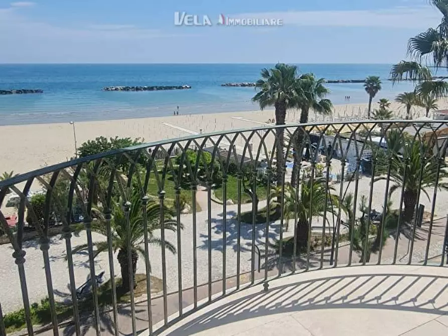 Immagine 2 di Appartamento in vendita  a San Benedetto Del Tronto