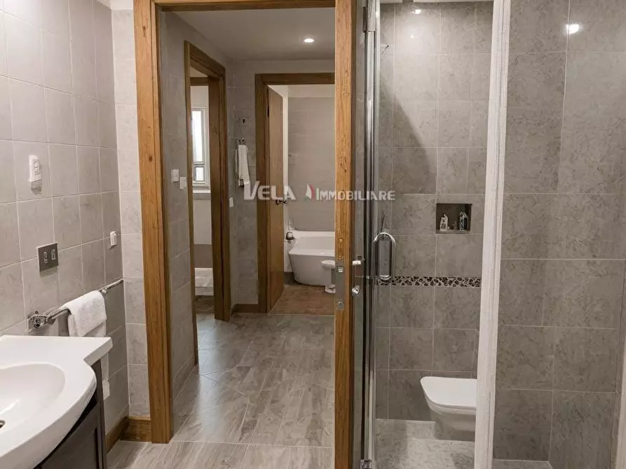 Immagine 26 di Appartamento in vendita  a San Benedetto Del Tronto