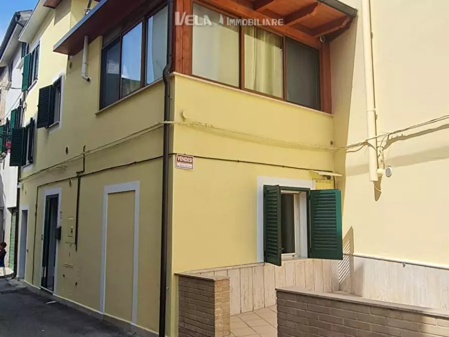 Immagine 13 di Casa indipendente in vendita  a Spinetoli