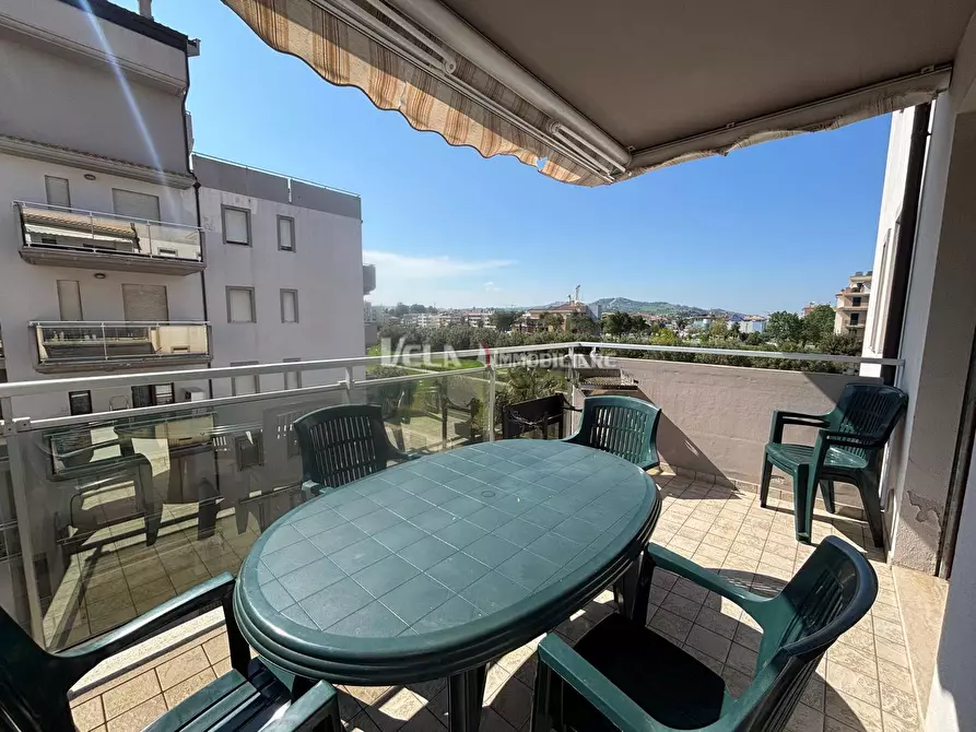 Immagine 3 di Appartamento in vendita  a Alba Adriatica
