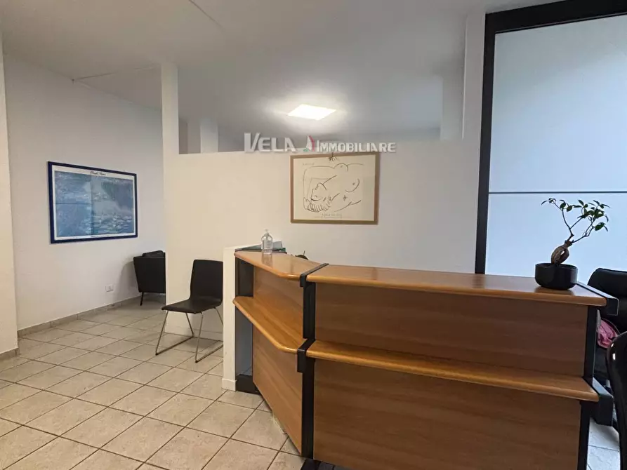 Immagine 4 di Attività commerciale in vendita  a San Benedetto Del Tronto