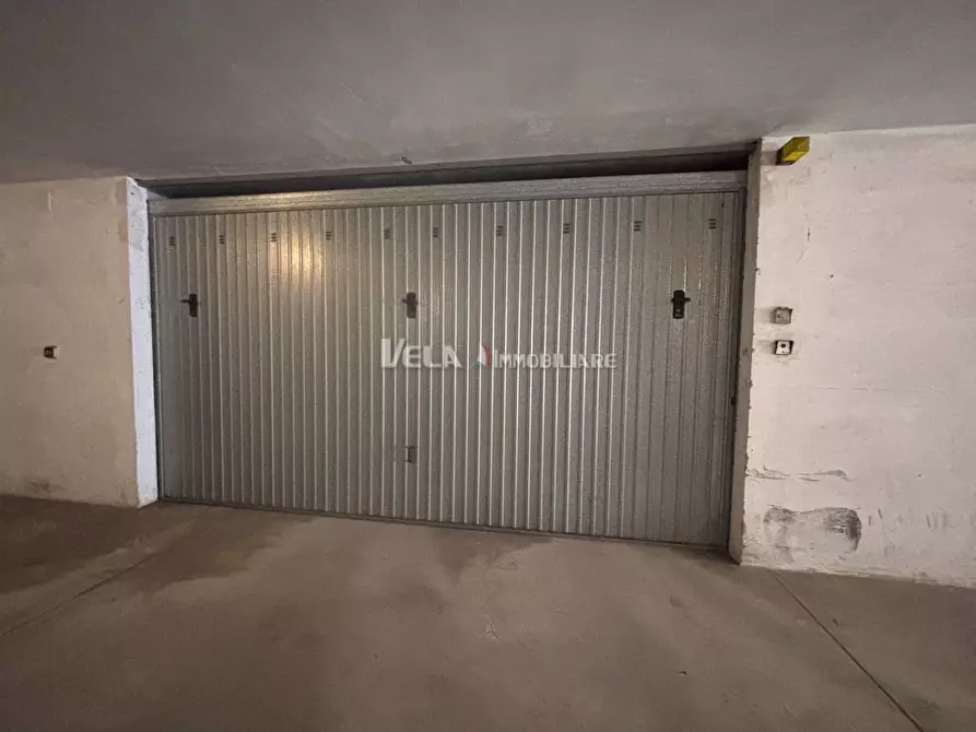 Immagine 49 di Attico in vendita  a San Benedetto Del Tronto