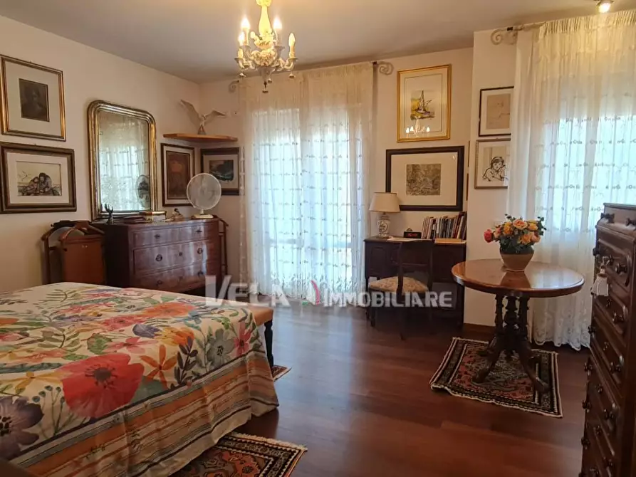 Immagine 33 di Attico in vendita  a San Benedetto Del Tronto