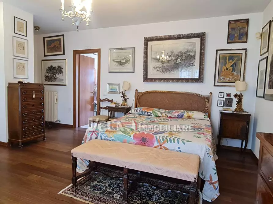 Immagine 31 di Attico in vendita  a San Benedetto Del Tronto