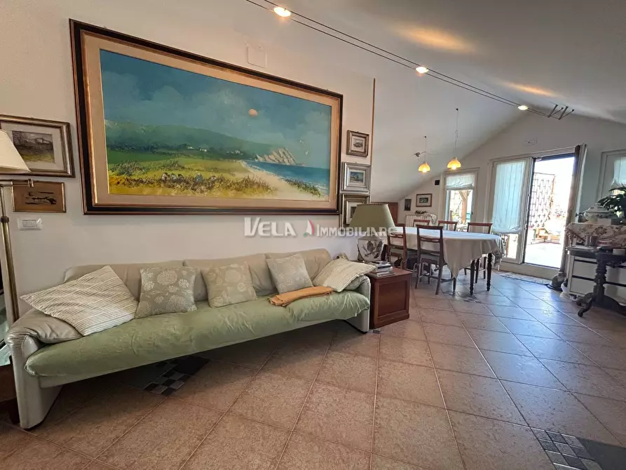 Immagine 11 di Attico in vendita  a San Benedetto Del Tronto