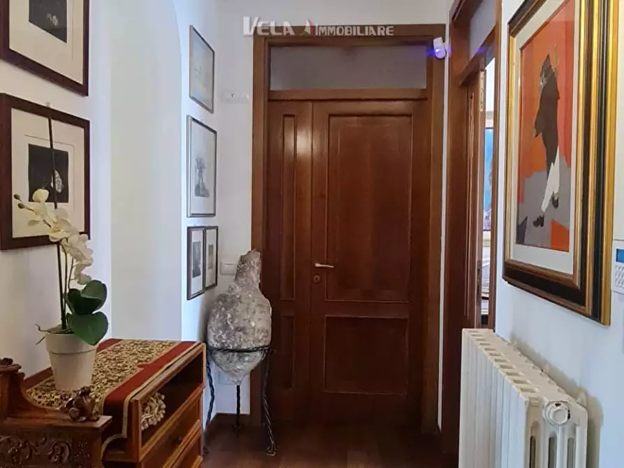 Immagine 30 di Attico in vendita  a San Benedetto Del Tronto