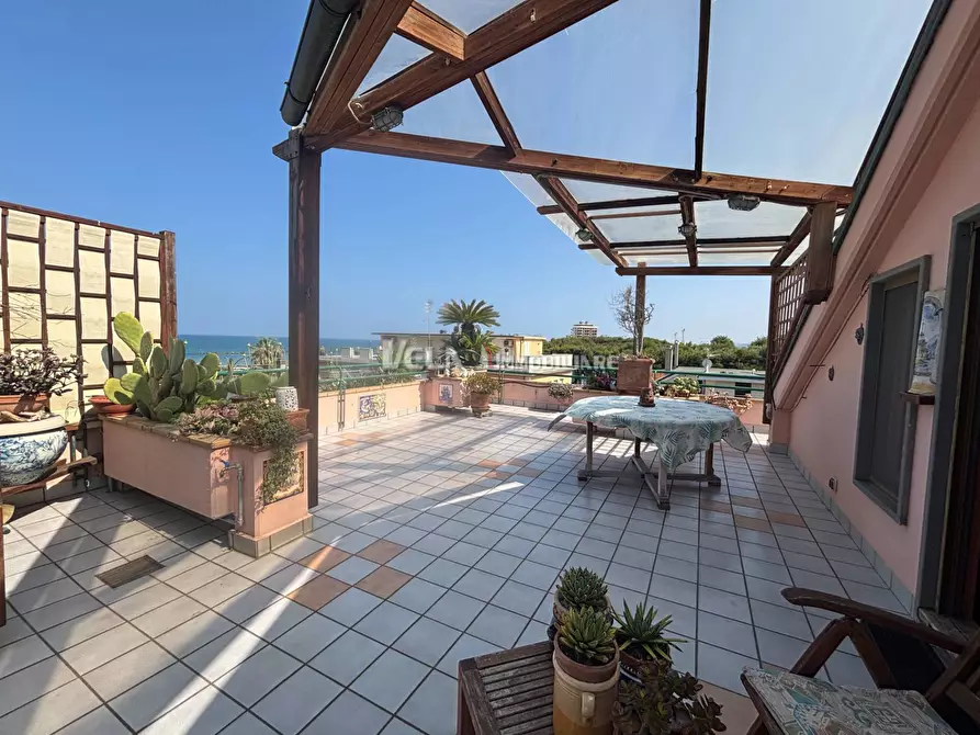 Immagine 6 di Attico in vendita  a San Benedetto Del Tronto