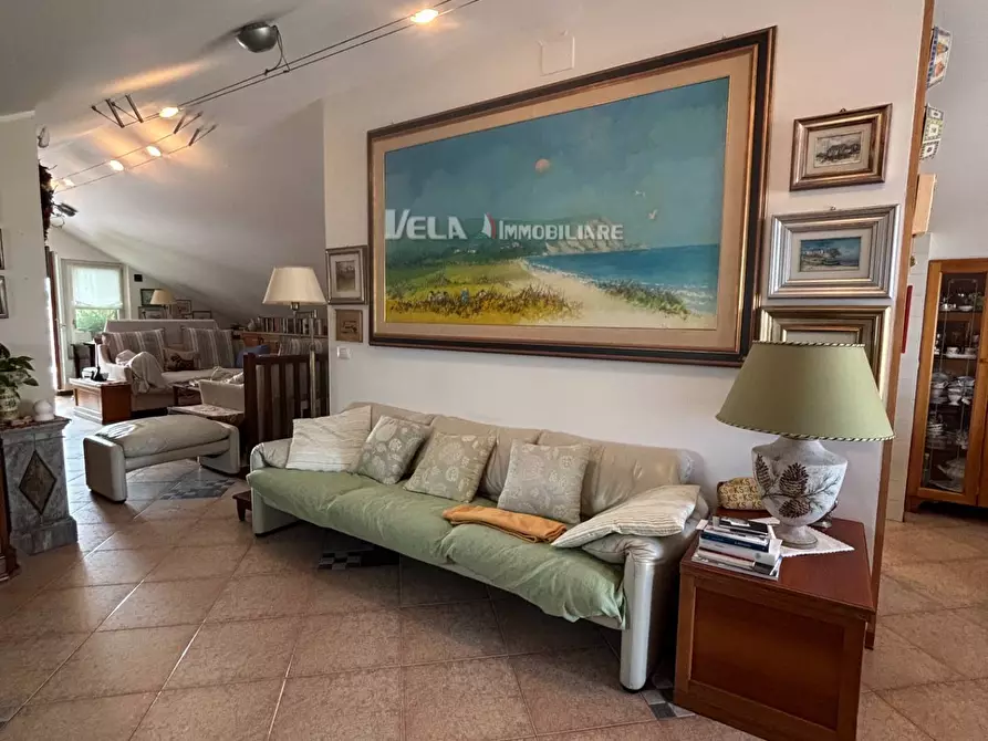 Immagine 13 di Attico in vendita  a San Benedetto Del Tronto