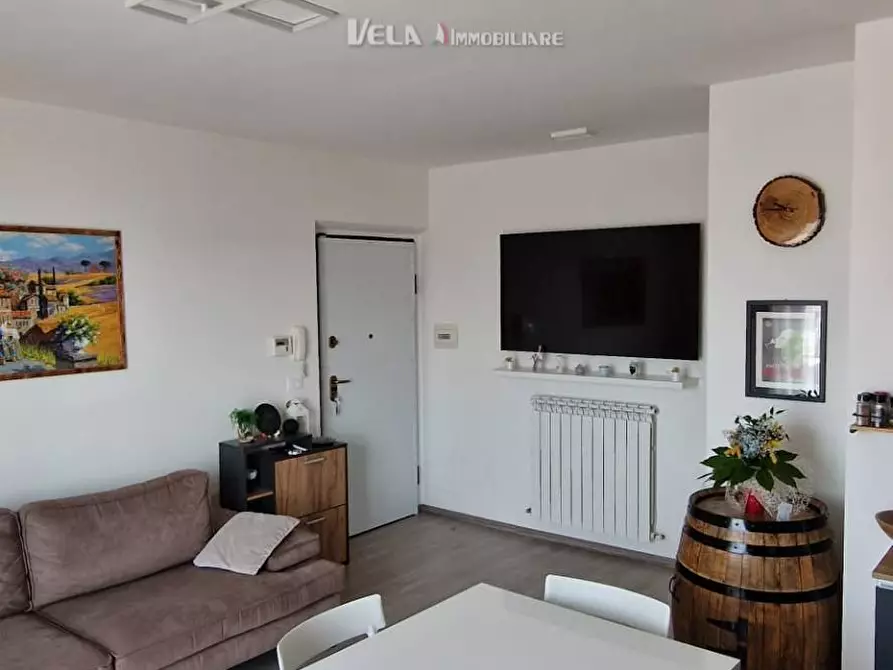 Immagine 5 di Appartamento in vendita  a Castorano