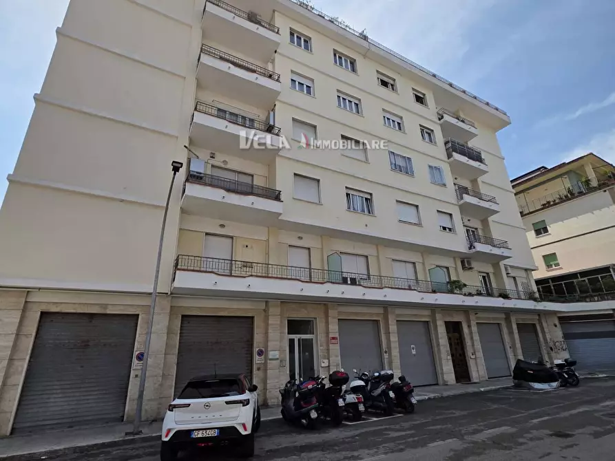 Immagine 13 di Appartamento in vendita  a San Benedetto Del Tronto