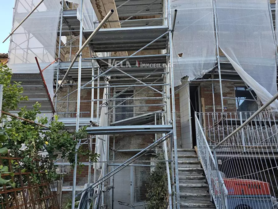 Immagine 16 di Appartamento in vendita  a Ascoli Piceno