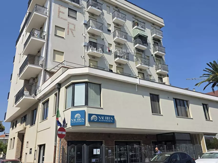 Immagine 12 di Appartamento in vendita  a San Benedetto Del Tronto