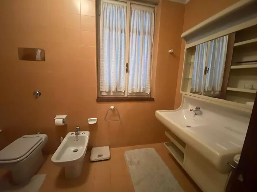 Immagine 22 di Villa in vendita  in VIALE EUROPA 15 a Palazzolo Sull'oglio