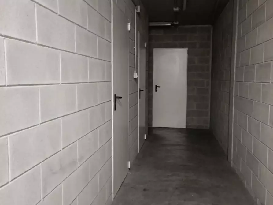 Immagine 20 di Ufficio in vendita  in via Cesare Battisti a Rovato