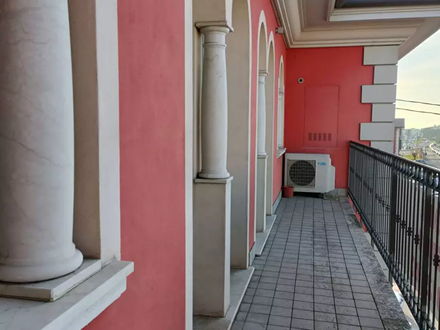 Immagine 10 di Ufficio in vendita  in via Cesare Battisti a Rovato