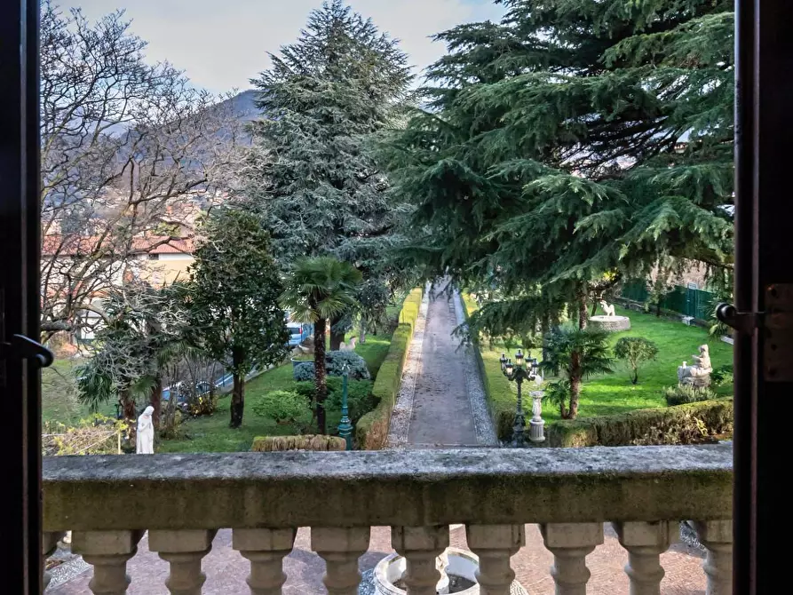 Immagine 29 di Villa in vendita  in via Olimpia 29 a Villa D'almè