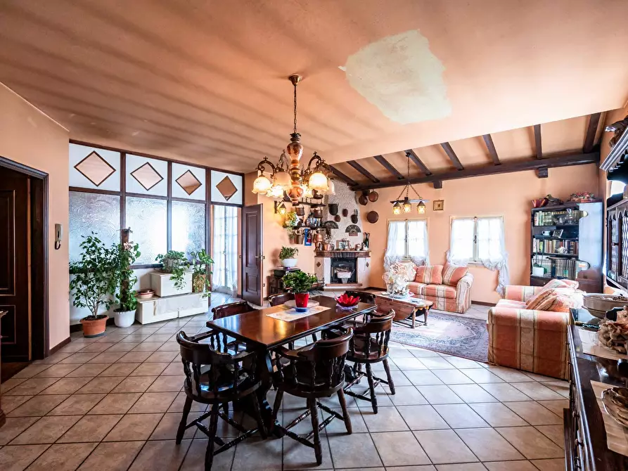 Immagine 13 di Casa indipendente in vendita  in Via Dossone 1 a Gandosso