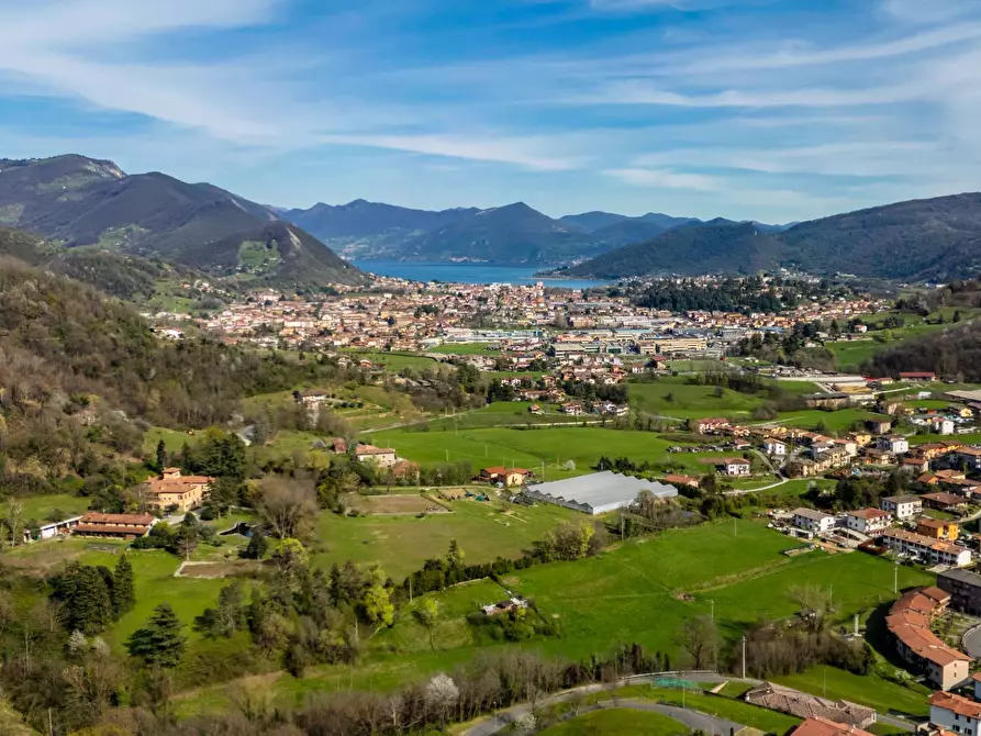 Immagine 2 di Casa indipendente in vendita  in Via Dossone 1 a Gandosso