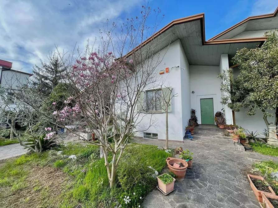 Immagine 6 di Casa indipendente in vendita  in via Costa 70 a Adro