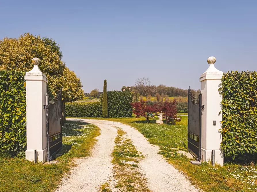 Immagine 17 di Villetta a schiera in vendita  in via Sala 18 a Adrara San Martino