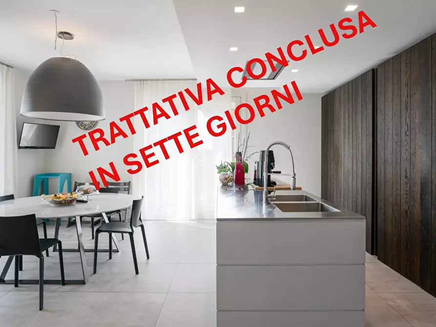 Immagine 2 di Villa in vendita  in via Risorgimento 17 a Cologne