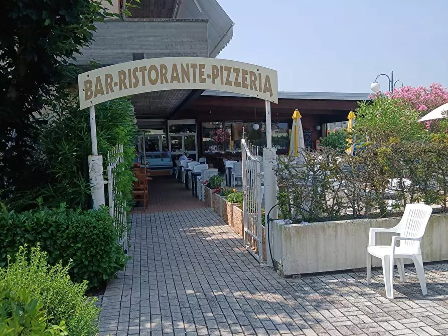 Immagine 19 di Appartamento in vendita  in via Giulio Cesare 2 a Desenzano Del Garda