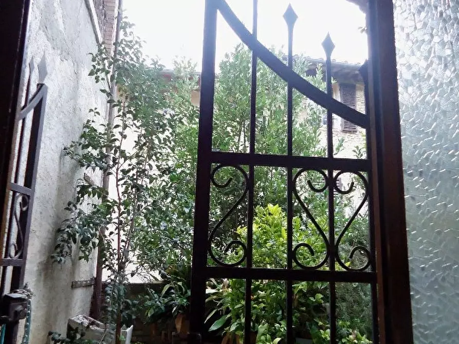 Immagine 12 di Palazzo in vendita  in via San Matteo a San Gimignano