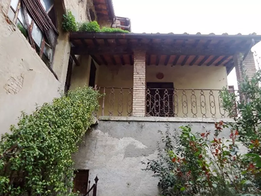 Immagine 21 di Palazzo in vendita  in via San Matteo a San Gimignano