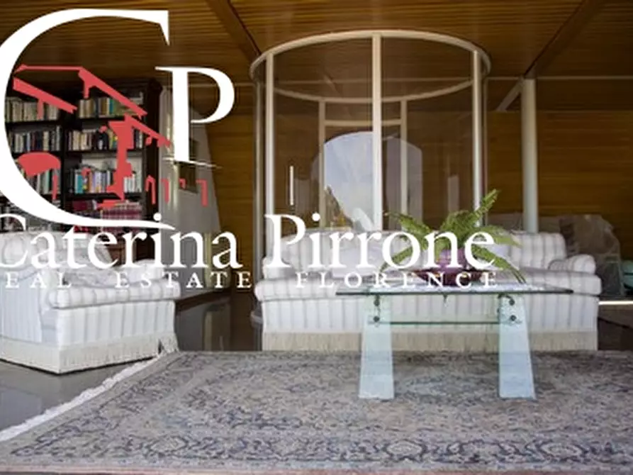 Immagine 5 di Villa in vendita  in via delle Sezioni 10 a Massarosa