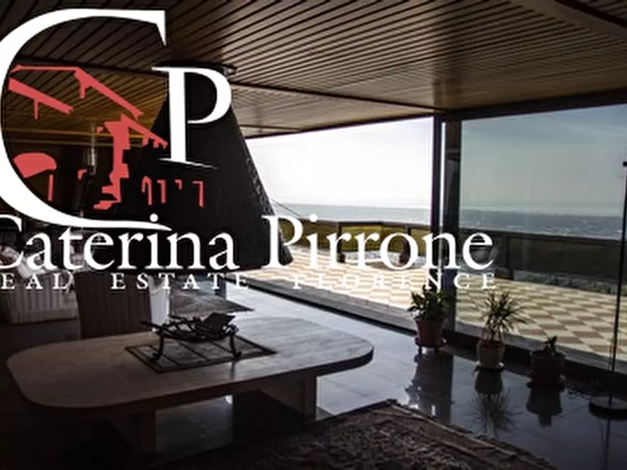 Immagine 8 di Villa in vendita  in via delle Sezioni 10 a Massarosa