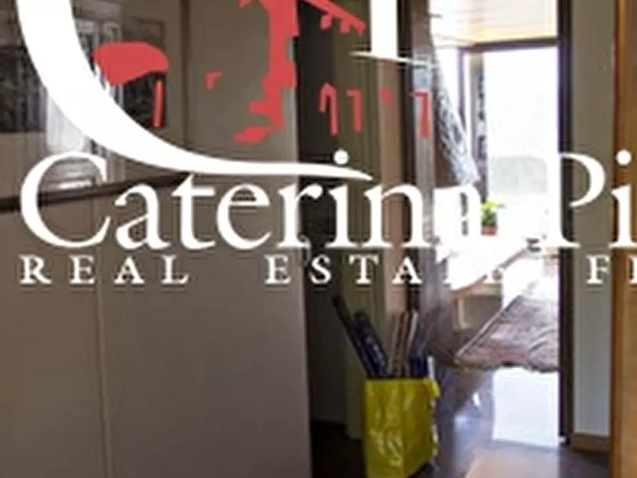 Immagine 10 di Villa in vendita  in via delle Sezioni 10 a Massarosa