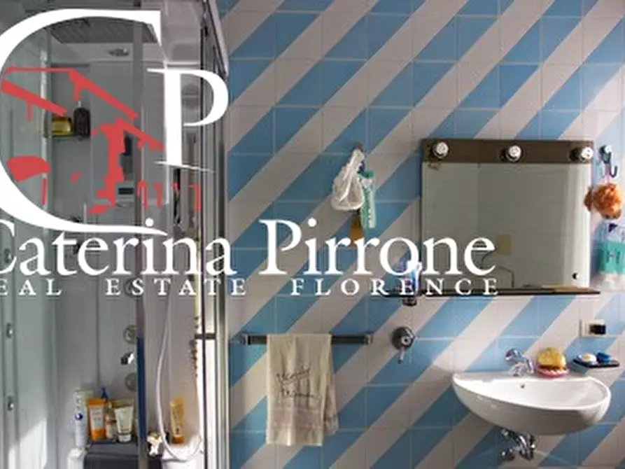 Immagine 16 di Villa in vendita  in via delle Sezioni 10 a Massarosa