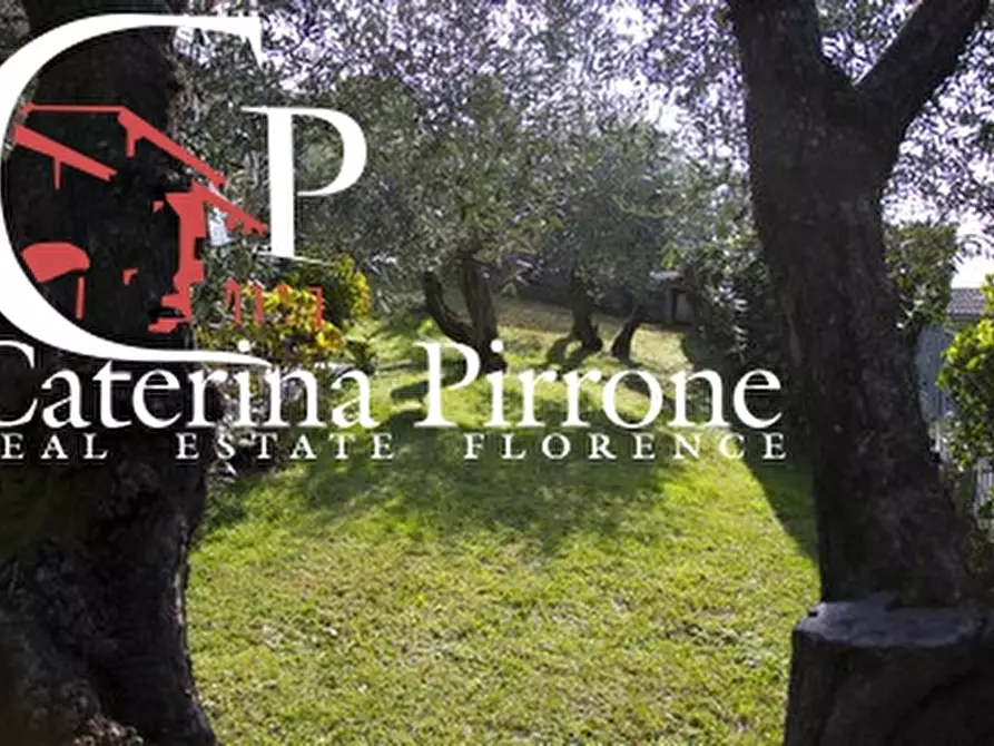 Immagine 37 di Villa in vendita  in via delle Sezioni 10 a Massarosa