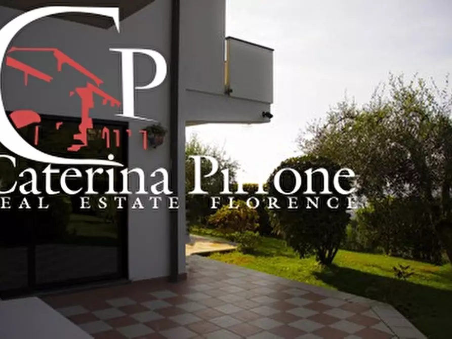 Immagine 43 di Villa in vendita  in via delle Sezioni 10 a Massarosa