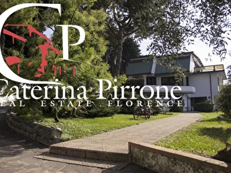 Immagine 44 di Villa in vendita  in via delle Sezioni 10 a Massarosa