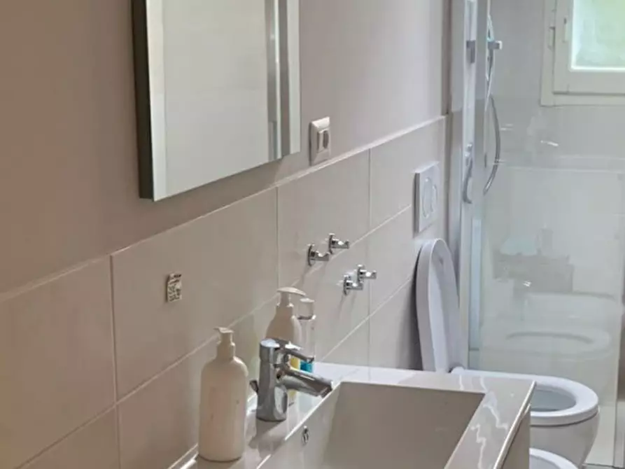 Immagine 26 di Appartamento in vendita  in via Castelfidardo 10 a Firenze