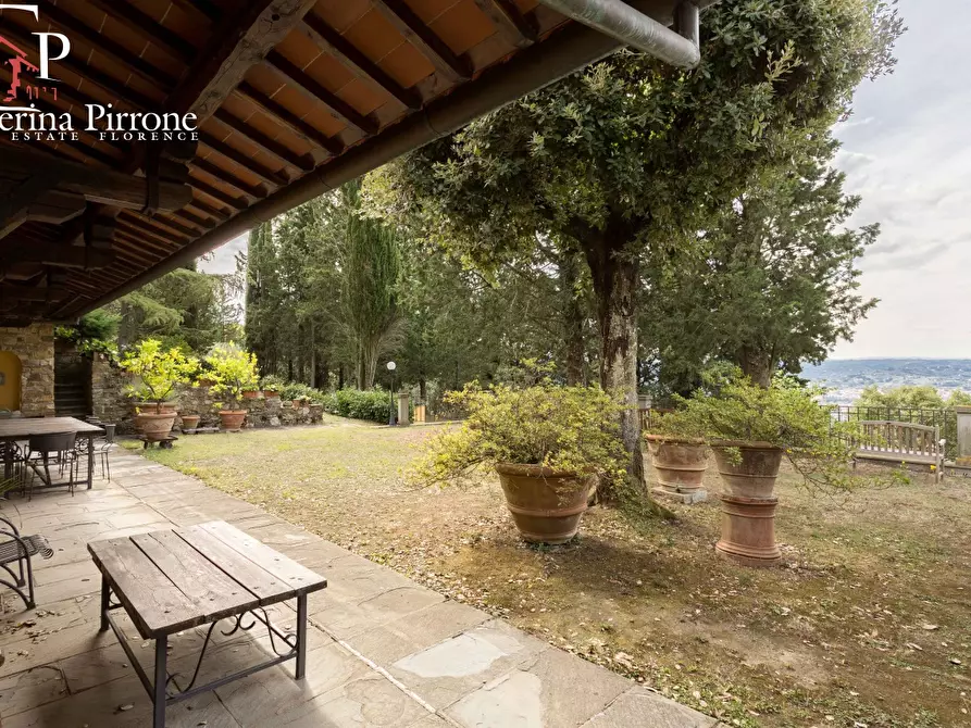 Immagine 10 di Villa in vendita  in via de' Fancelli 10 a Firenze
