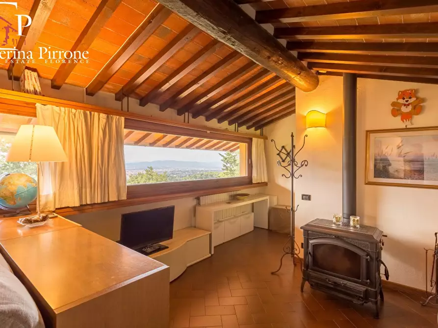 Immagine 32 di Villa in vendita  in via de' Fancelli 10 a Firenze