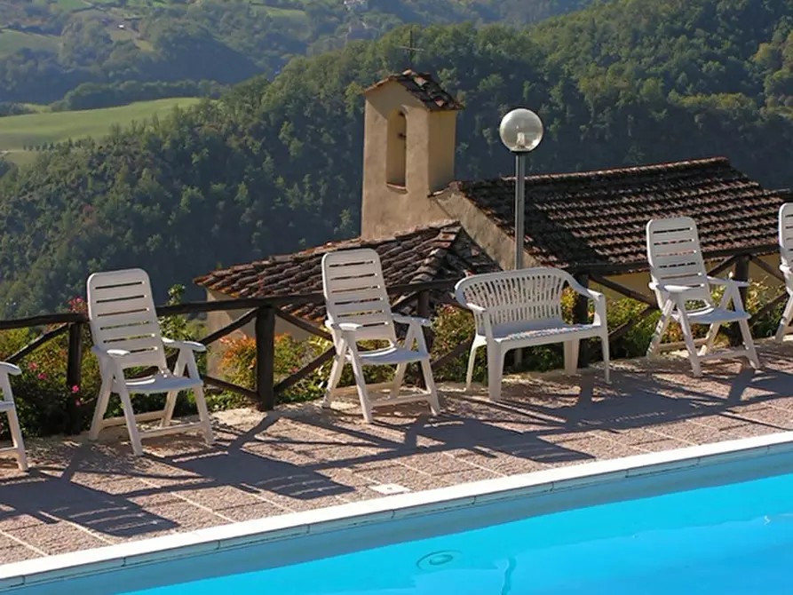 Immagine 9 di Agriturismo in vendita  in via Ampinana 10 a Vicchio