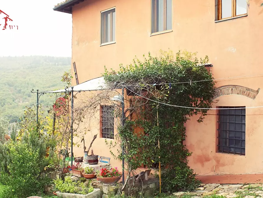 Immagine 2 di Rustico / casale in vendita  in via di Parga 1 a Pontassieve