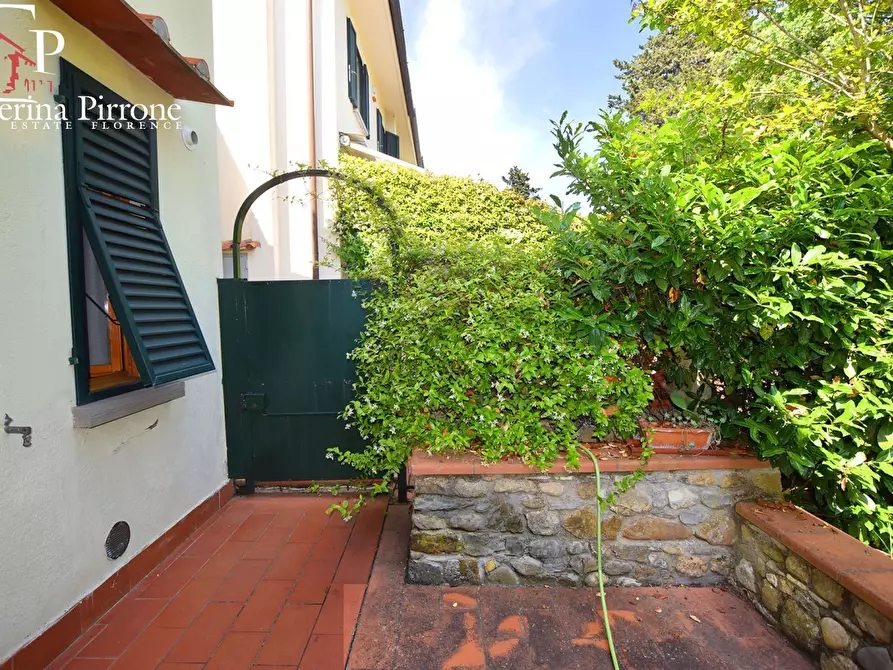 Immagine 2 di Villetta a schiera in vendita  in via Croce a Balatro a Bagno A Ripoli