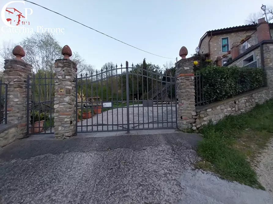 Immagine 5 di Rustico / casale in vendita  in via Ponte a Vicchio 10 a Vicchio