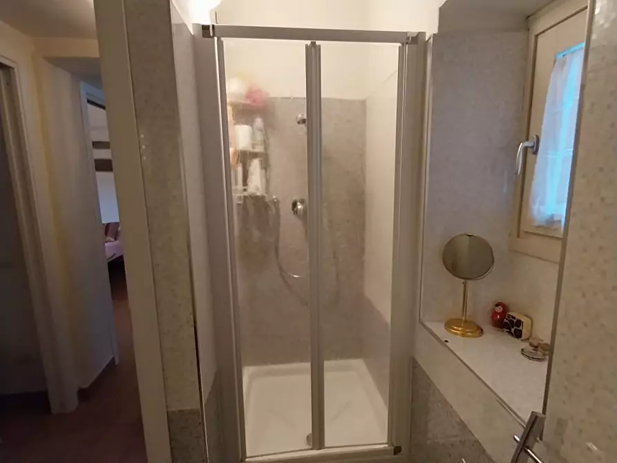 Immagine 28 di Rustico / casale in vendita  in via Ponte a Vicchio 10 a Vicchio