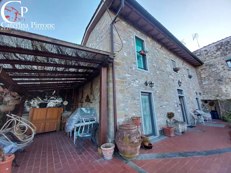 Immagine 3 di Rustico / casale in vendita  in via Ponte a Vicchio 10 a Vicchio