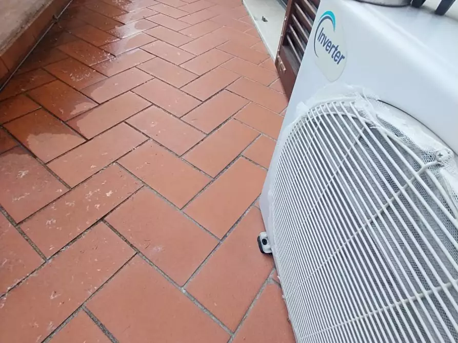 Immagine 8 di Appartamento in vendita  in piazza Iacopo Borghini 10 a Dicomano