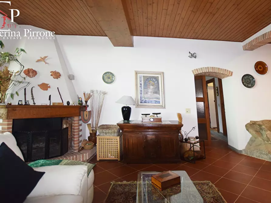 Immagine 22 di Villa in vendita  in via di Magnale 10 a Londa