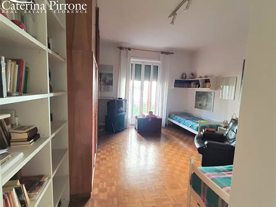 Immagine 1 di Appartamento in vendita  in via Gustavo Modena a Firenze