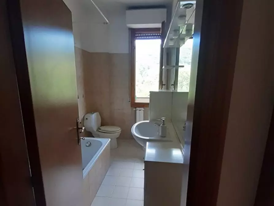 Immagine 25 di Appartamento in vendita  in via Piandrati 2 a Dicomano