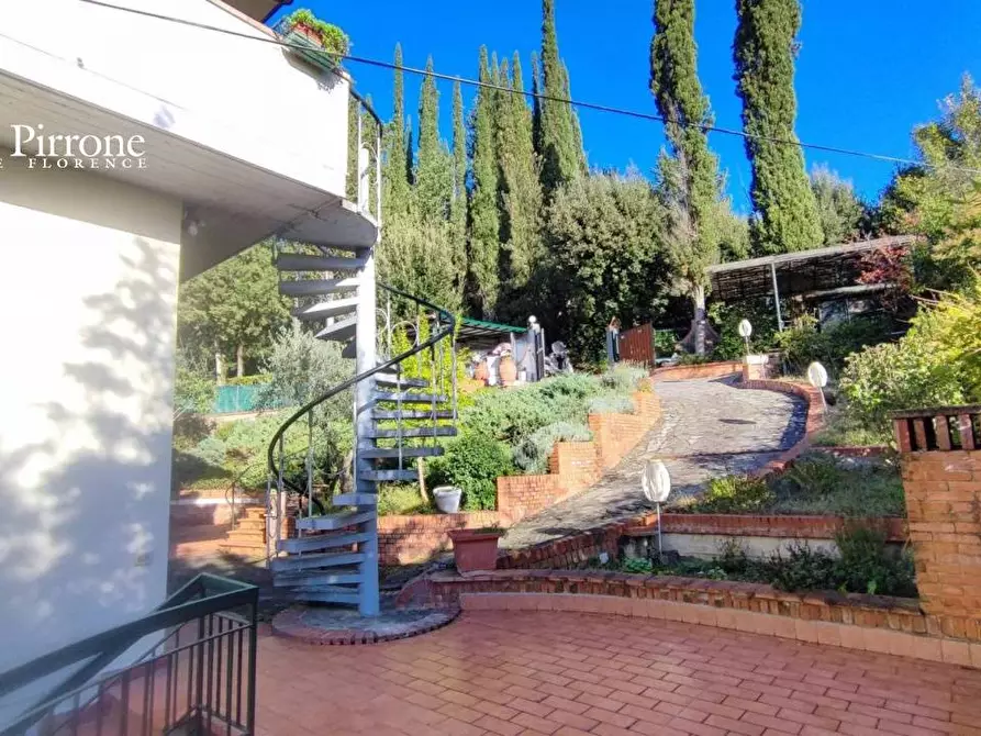 Immagine 3 di Villa in vendita  in via delle Fonti 10 a Bagno A Ripoli